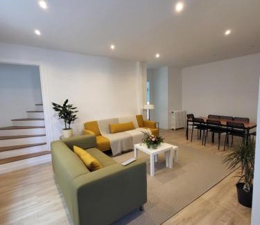 Vitry-sur-Seine Casa | Maison COSY 15 mn PARIS - Linges Hotel Confort