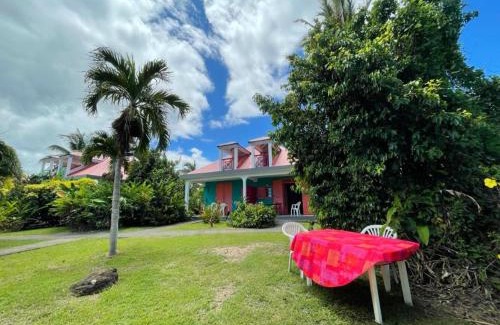 Sainte-Rose Casa | Maison cosy avec piscine à Sainte-Rose