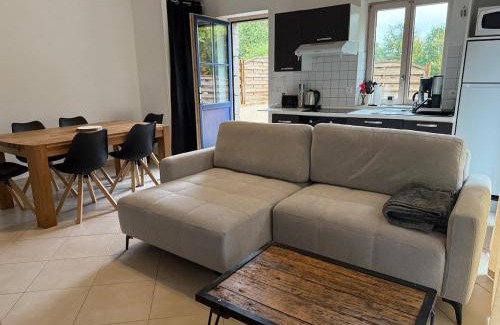 Conde-sur-Sarthe Casa | Maison cosy du Bocage Ornais