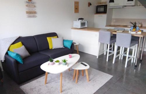 Saint-Cast-le-Guildo Casa | Maison Cosy entre CAP FREHEL et SAINT MALO 1km PLAGE 5min GR34 Wifi Jardin Vélos "CASA OHANA"