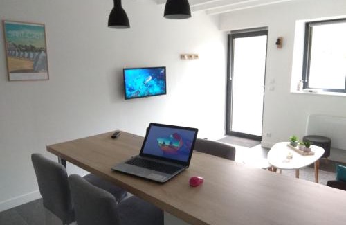 Saint-Cast-le-Guildo Casa | Maison Cosy entre CAP FREHEL et SAINT MALO 1km PLAGE 5min GR34 Wifi Jardin Vélos "CASA OHANA"