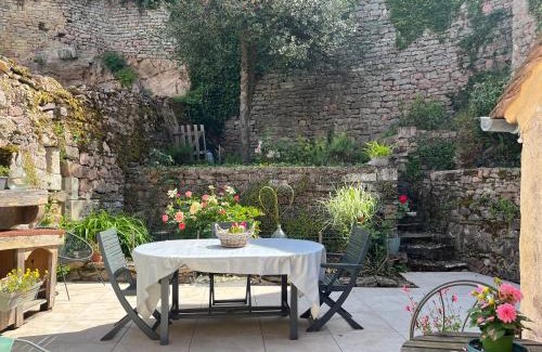 Semur-en-Auxois Apartamento | Maison cosy en plein centre ville