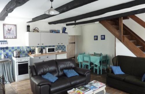 Saint-Caradec-Tregomel Casa | Maison cosy séjour découverte mer et campagne