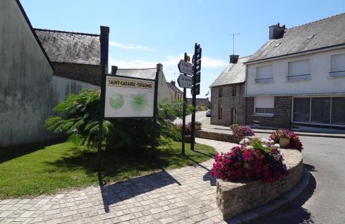 Saint-Caradec-Tregomel Casa | Maison cosy séjour découverte mer et campagne