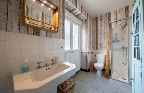 Boisseaux Casa | Maison d'époque avec sauna, jacuzzi et salle de jeux à 1h de Paris - Idéale familles/amateurs de stages - FR-1-590-4
