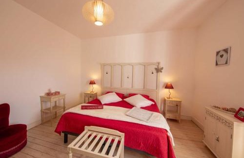 Boisseaux Casa | Maison d'époque avec sauna, jacuzzi et salle de jeux à 1h de Paris - Idéale familles/amateurs de stages - FR-1-590-4