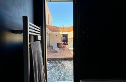 Vaison-la-Romaine Villa | Maison D'architecte Avec Spa/piscine Chauffée au Coeur de Vaison-la-romaine