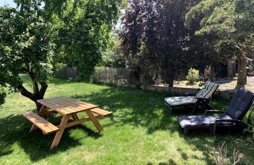 La Chaussee-Saint-Victor Apartamento | Maison d’hôtes accès piscine
