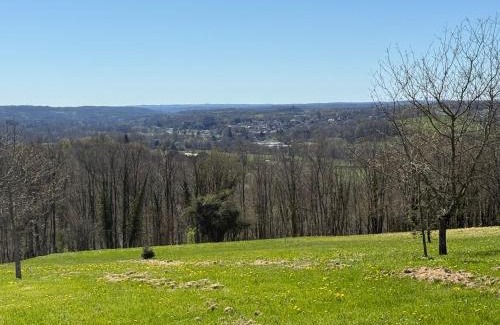 Saint-Medard-d'Excideuil Apartamento | Maison de charme avec vue sur Excideuil, au calme - FR-1-839-1