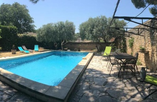 Robion Casa | Maison Daumas Billard Français et Piscine