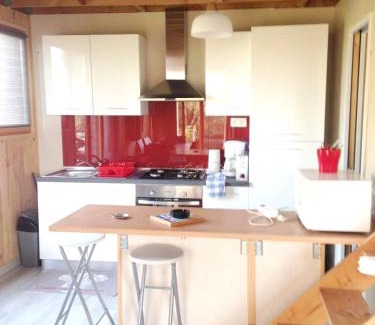 Dainville Casa | Maison de 2 chambres avec vue sur la ville jardin clos et wifi a Dainville