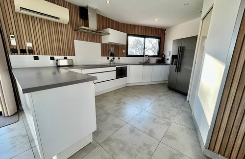 Labastide-du-Temple Casa | Maison de 3 Chambres Pour 8 Personnes