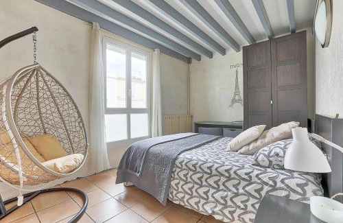 Villeneuve-la-Garenne Casa | Maison de 3 chambres et un salon sur les quais de Seine proche de Paris