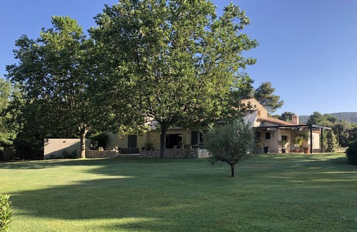 Aix-en-Provence Casa | Maison de 360 m² Entièrement Rénovée Dans un Parc de 1,4 ha