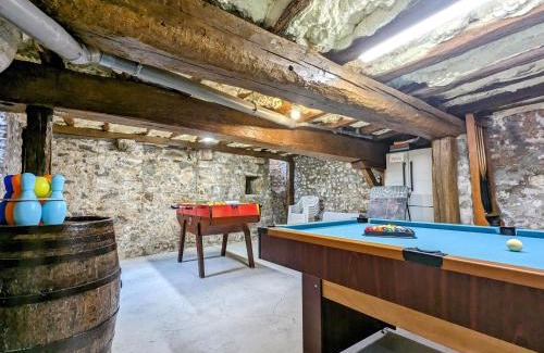 Levroux Casa | Maison de Bourg Rénovée avec Jardin et Salle de Jeux à Levroux - FR-1-591-204