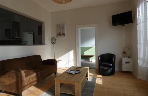 Nonvilliers-Grandhoux Casa | Maison de caractère avec jardin clos, idéale pour familles, proche sentiers de randonnée - FR-1-581-88
