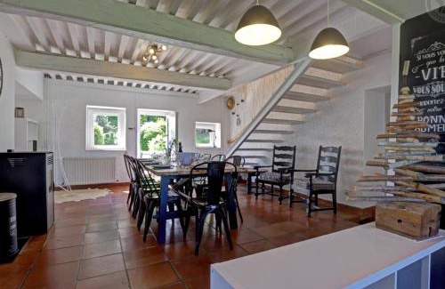 Belmont-de-la-Loire Casa | Maison de campagne avec piscine, spa et jeux extérieurs dans le Haut Beaujolais - FR-1-496-247