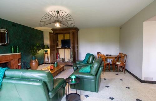 Sourzac Casa | Maison de Campagne Authentique avec Jardin, Proche Vélo Route - Tout Confort en Dordogne - FR-1-616-383