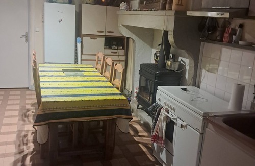 Saizy Casa | Maison de Campagne Avec 1 Chambre