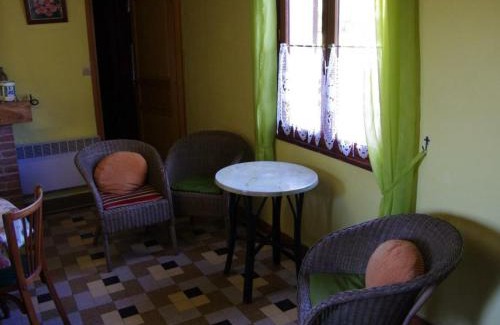 Haut Pays du Montreuillois Casa | Maison de campagne avec cheminée, jardin clos et équipements modernes – à Herly - FR-1-376-10