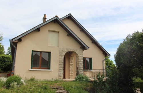 Tanlay Casa | Maison de Campagne Bourguignonne, Idéale Pour Famille Avec Animaux