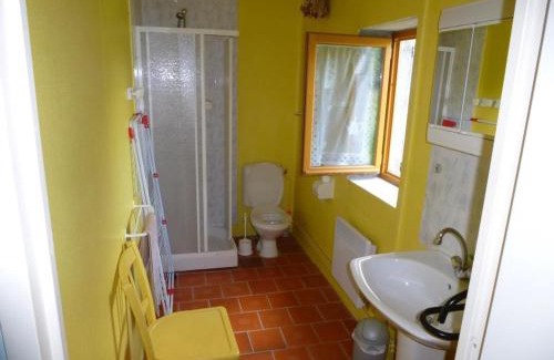 Montoldre Casa | Maison de campagne confortable avec jardin, barbecue et cheminées - proche de Vichy et activités karting - FR-1-489-170