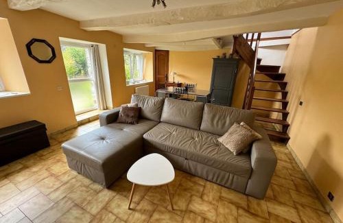 Saint-Gelven Casa | Maison de campagne près du lac