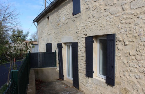 Montcaret Casa | Maison de Campagne Rénovée de 140m², Pouvant Accueillir 6 Personnes