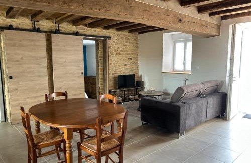 Montaron Casa | Maison de campagne rénovée