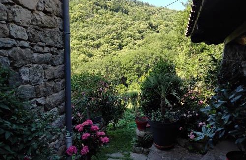 Genestelle Cama Y Desayuno | Maison de caractère à Bise