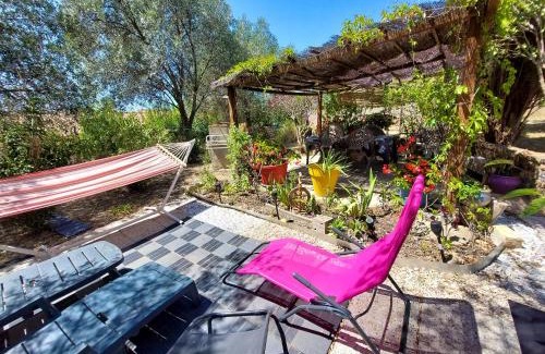 Autignac Casa | Maison de charme à Autignac avec vue sur jardin et montagne