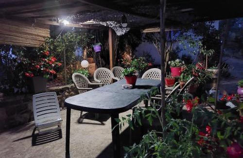 Autignac Casa | Maison de charme à Autignac avec vue sur jardin et montagne
