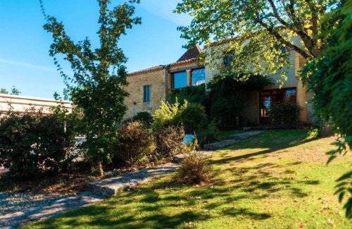 Puy-l'Eveque Casa | Maison de charme à Puy-l'Évêque avec piscine partagée