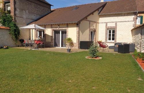 Le Vaudreuil Casa | Maison de charme avec jardin au bord de l'Eure