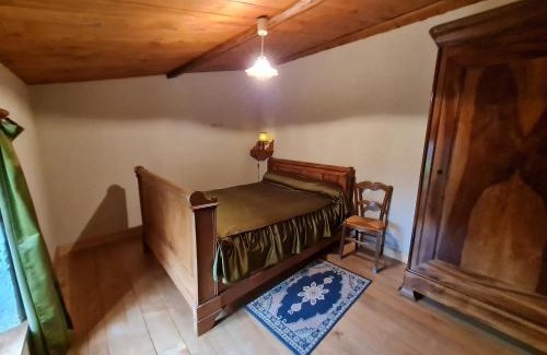 Benet Casa | Maison de charme avec WiFi au cœur du Marais Poitevin, jardin clos, barque et vélos, 4 chambres - FR-1-426-146