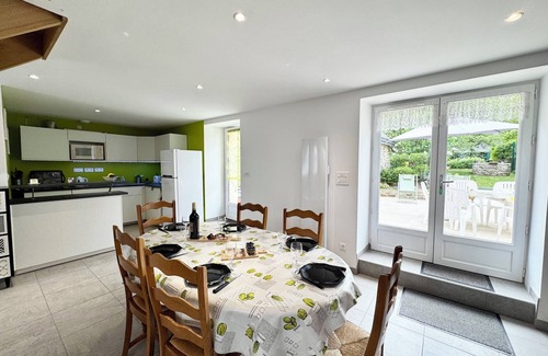 Pont-Scorff Casa | Maison de charme confort - Terrasse - Jardin