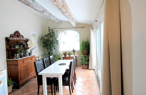 Cucuron Casa | Maison de charme en campagne à Cucuron avec piscine privée