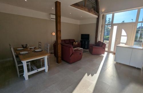 Chaingy Casa | Maison de charme rénovée au cœur du Val de Loire avec parking et wifi inclus - FR-1-590-526