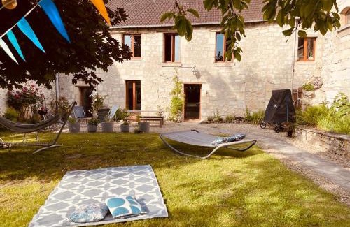 Pontpoint Casa | Maison de famille du 17ème siècle I Proche Senlis Chantilly Compiègne Paris