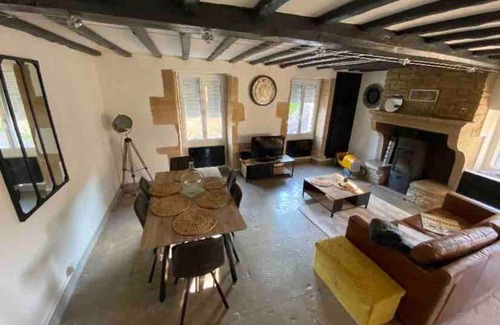 Courcelles-les-Montbard Apartamento | Maison de la Fontaine