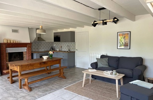 La Chapelle-de-Brain Casa | Maison de Campagne au Calme Pour 6 Personnes