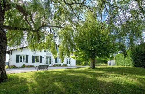Saint-Etienne-d'Orthe Casa | Maison de Charme Avec Piscine