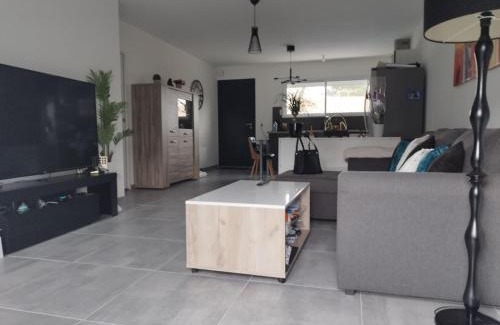 Saint-Julien-des-Landes Casa | Maison de famille