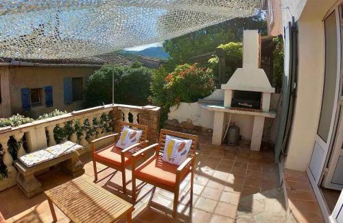 Val de Gilly Apartamento | Maison de hameau au coeur de la campagne Grimaudoise