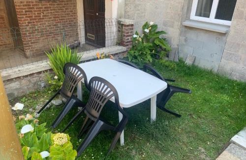 Veules-les-Roses Casa | Maison de l'Ancre centre Veules les roses avec parking privé et WIFI