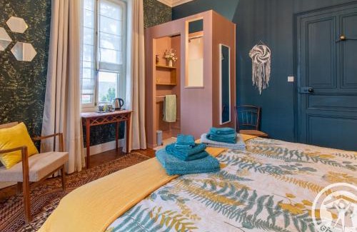 Faye-d'Anjou Cama Y Desayuno | Maison de maître avec piscine et jardin - cœur des Coteaux du Layon, proche Angers et Saumur - FR-1-622-55