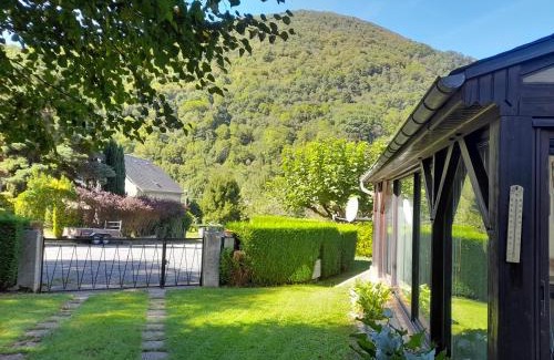 Sarrancolin Casa | Maison de montagne avec jardin privatif