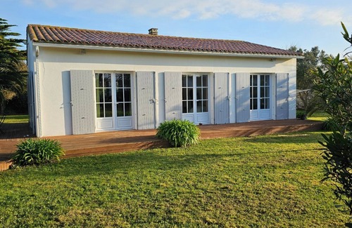 Ars-en-Re Casa | Maison de Plage sur Terrain Arboré