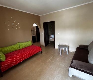 Nea Propontida Casa | Maison de roche 2