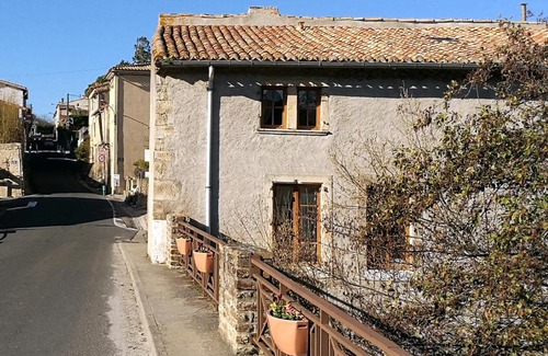 Montolieu Apartamento | Maison de Textile Apartment